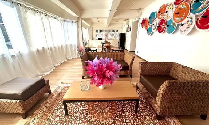 Chakkrawat Apartment | Private Full-Floor Spacious 5BR in China Town