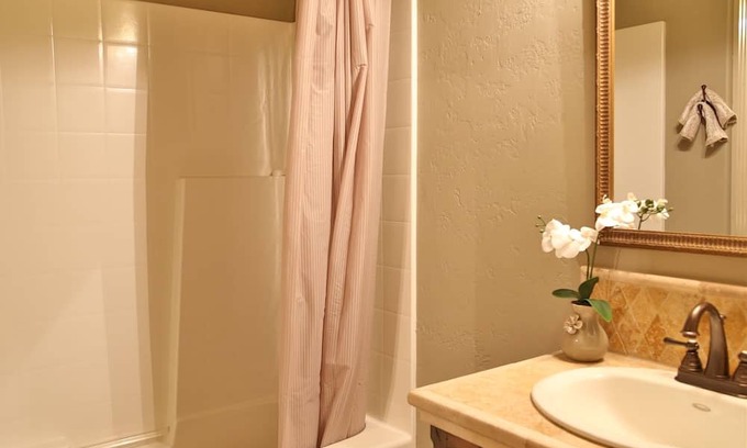 Ada County House | A Lavish Home That is Sure to Please