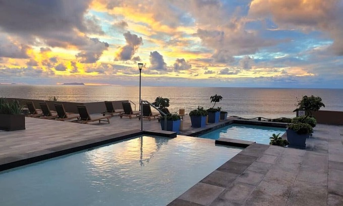 Costa de Oro Condo | 1 BD Condo Oceanfront Paradise