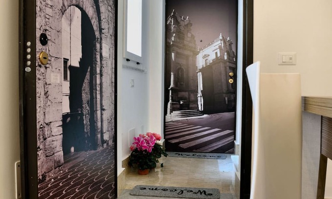 Borgo Vecchio House | Il Borgo Di Sullivan - New Holiday House Very Close To Piazza Politeama