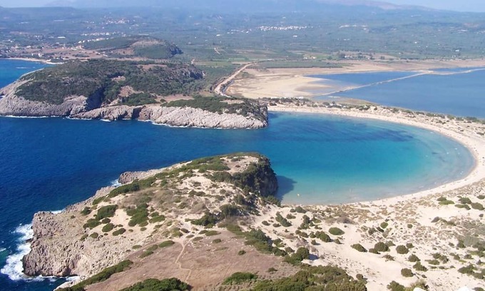 Lepreo House | Homerez - Big house for 10 ppl. with sea view, terrace and balcony at Kakovatos