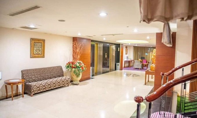 Banqiao Hotel | Rich & Free Hotel - Fuzhong