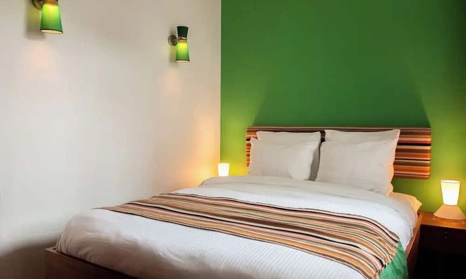 Grachtengordel-Zuid Apartment | Prinsenhuis - Tea Leaf