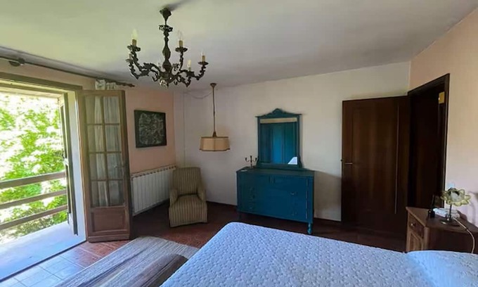 Doganaccia House | House with private garden and mountain views