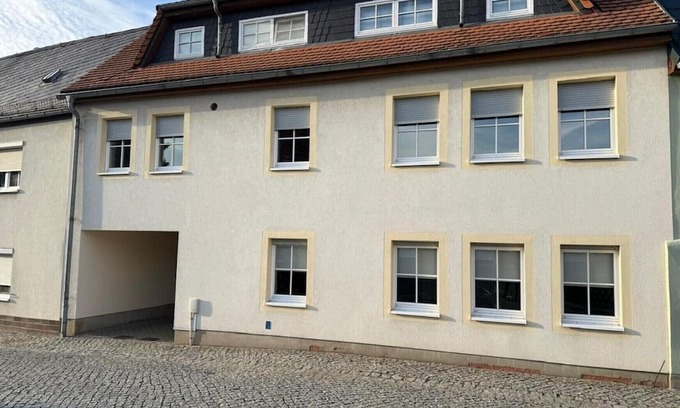 Elstra Apartment | Moderne Ferienwohnung in Elstra