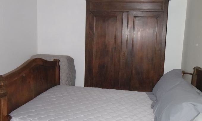 Duniere-sur-Eyrieux Bed & Breakfast | Bed and Breakfast 'Coté Jardin' with Shared Terrace, Shared Garden and Wi-Fi