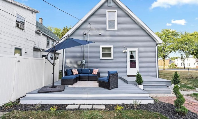 Fort Wayne House | Play Rest Gather | Family 4BR Near Downtown