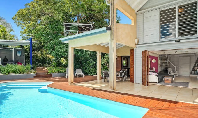 Dampierre Villa | Villa Manguier, unexpected cabin in the Mango tree
