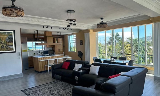 Barahona Apartment | 3-bedroom apartment in awesome Barahona with AC