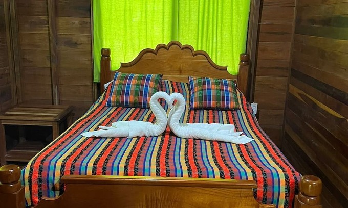San Ignacio Cabin | Green Jay Cabin 2