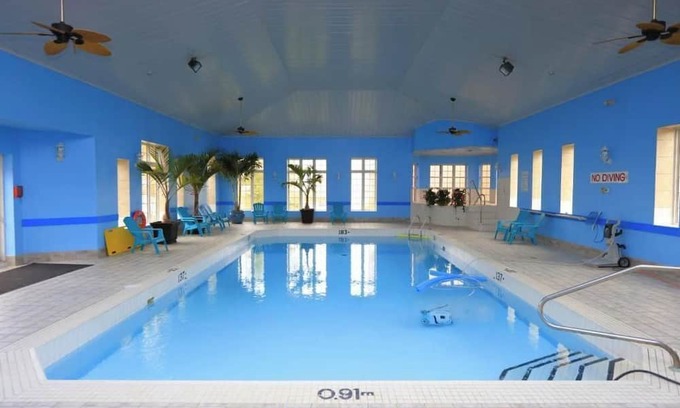 Niagara Falls Hotel | Fullerton Manor Inn