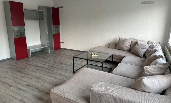 Alsdorf Apartment | Apartment with parking lot 15 min to Aachen
