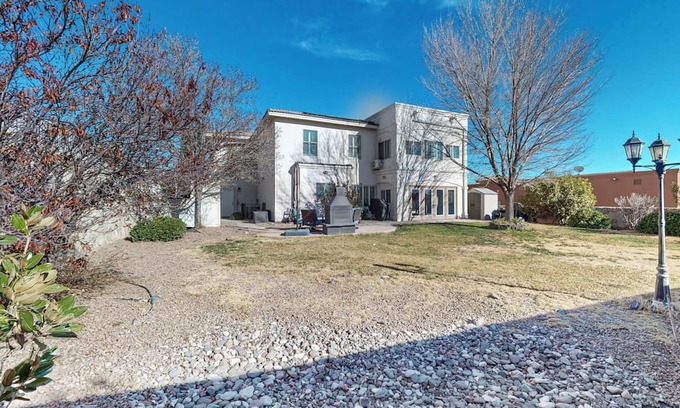 Las Cruces House | Perfect 3-bedroom house with AC in charming Las Cruces