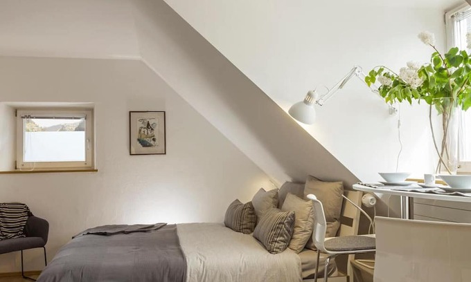 Silandro Apartment | Studio 'Sommavilla - Small' with Mountain View and Wi-Fi