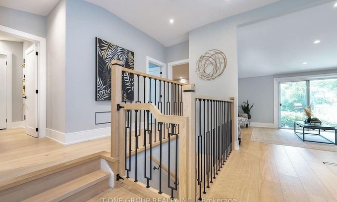 Bendale House | Central Location! Near Mosque, Shops & Schools with Quick Highway Access