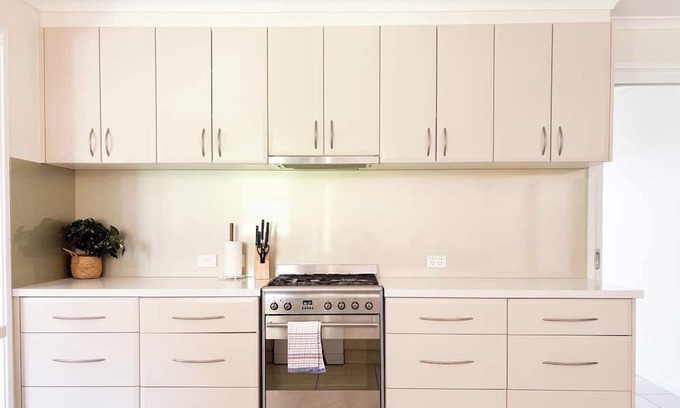 Tatton House | 30 Kimberley Drive, Tatton