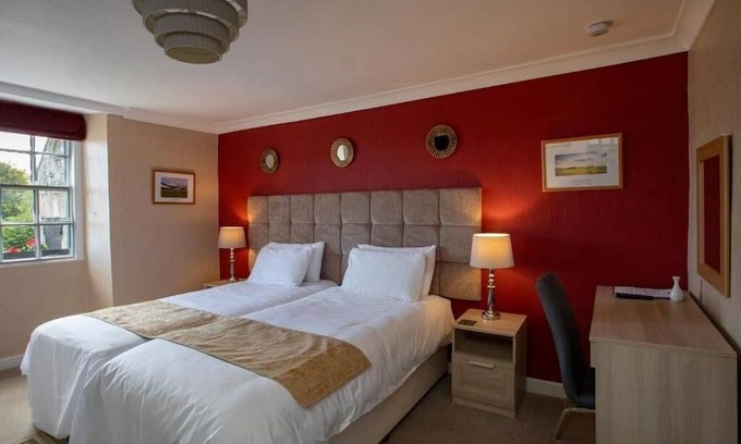 Morebattle Bed & Breakfast | The Templehall : Double or Twin Room