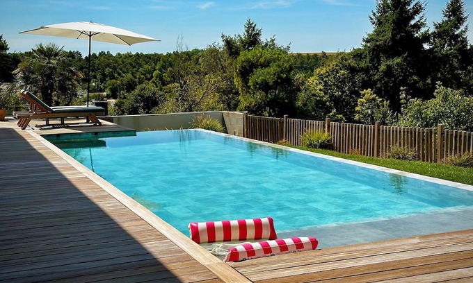 Montamise Villa | Villa YUKA with infinity pool, countryside view - EVJF - 10min Futuroscope