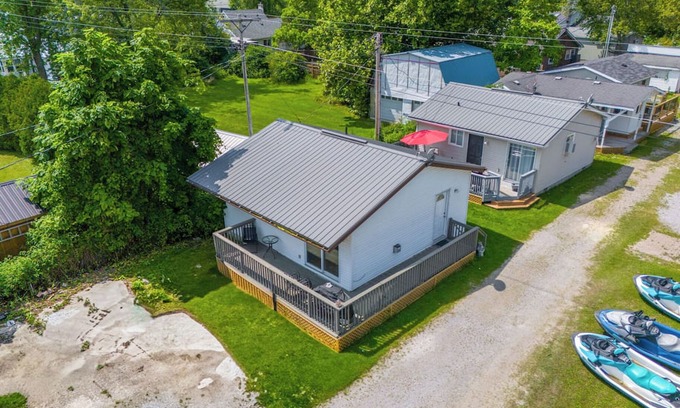 Turkey Point Cottage | Beachfront Cottage - Turkey Point