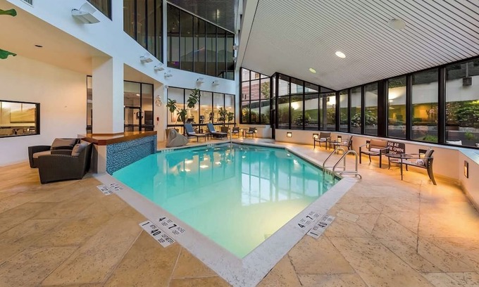 White Plains Hotel | Stylish Downtown Getaway – Spacious & Serene | 3 Units