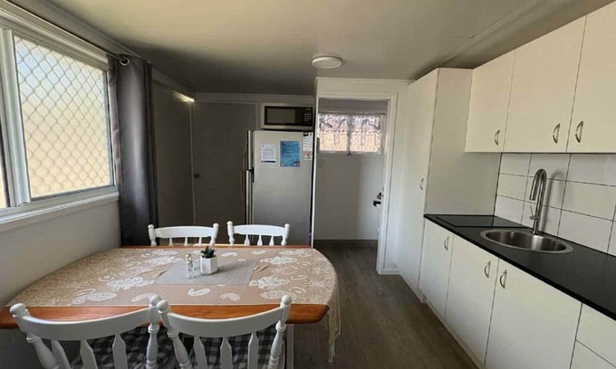 Sandstone Point Apartment | Sandstone Point Cove Studio