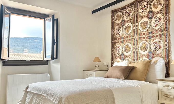 Montblanc House | Medieval House in Montblanc Center