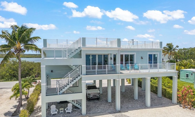 Little Torch Key House | Tranquility Bayview House-Ocean Front with boat basin and boat ramp