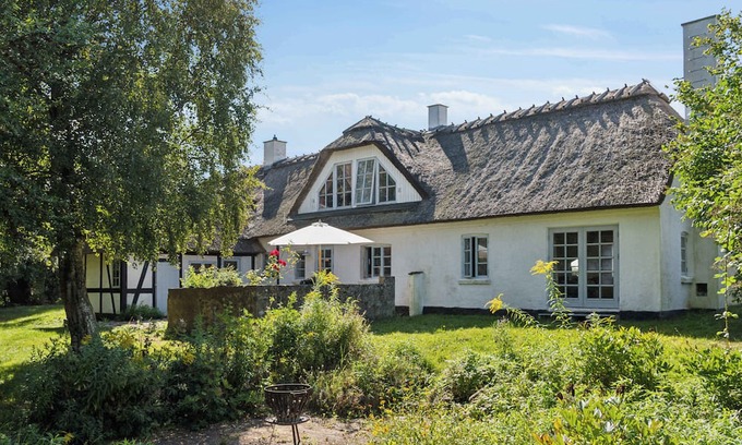 Kettinge House | Idyllic half-timbered house for 10 guests