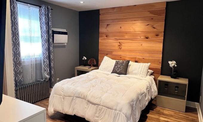 Manville House | Unwind at this 1 room and access to pool table,Netflix, outdoors hot-tub, gazebo
