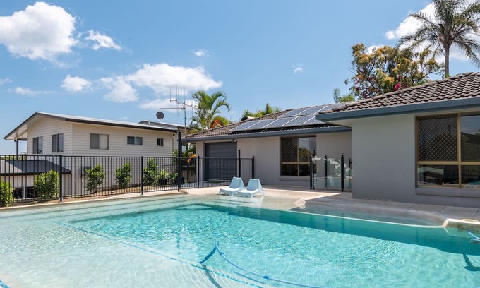Rainbow Beach House | Dream Pool - Rainbow Beach