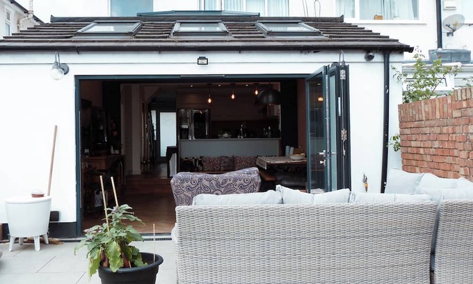 Whitton House | Spacious 4-bed House nr Twickers and 20 mins to London and LHR