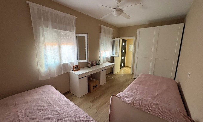 Albunol House | Beachfront with barbecue. Ideal for families