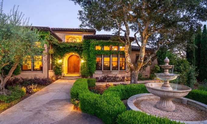 Santa Rosa Villa | Villa Amarosa by Beaux Maison - 4 BD All En-Suite