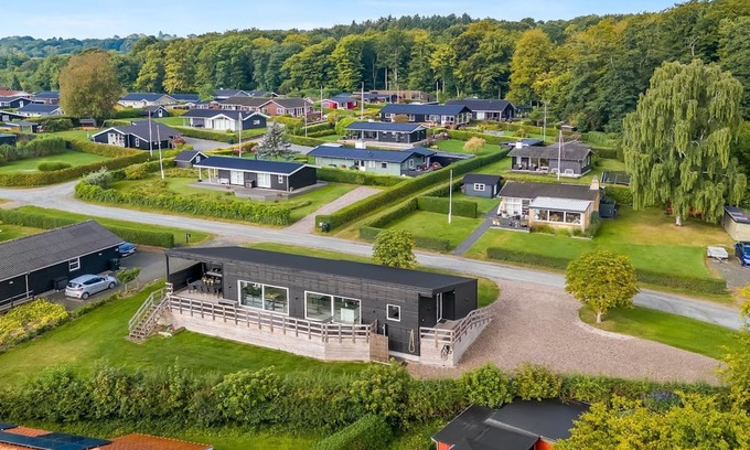 Bjert House | "Fin" - 150m from the sea by Interhome