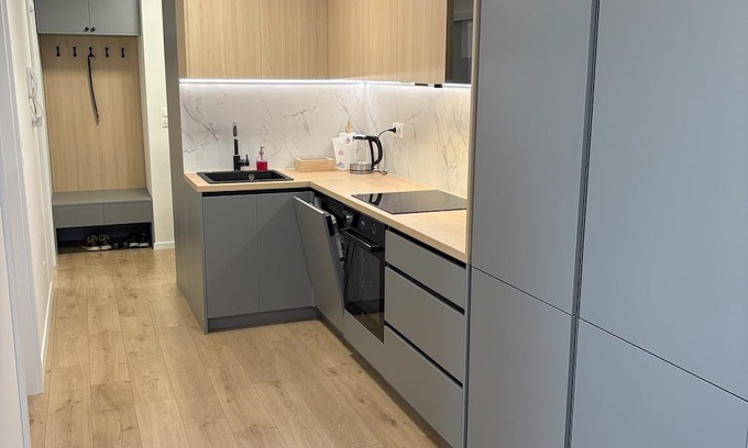 Bratislava Apartment | Topoľčianska Apartment Bratislava - Free Garage Parking & 10-Min Tram to Center