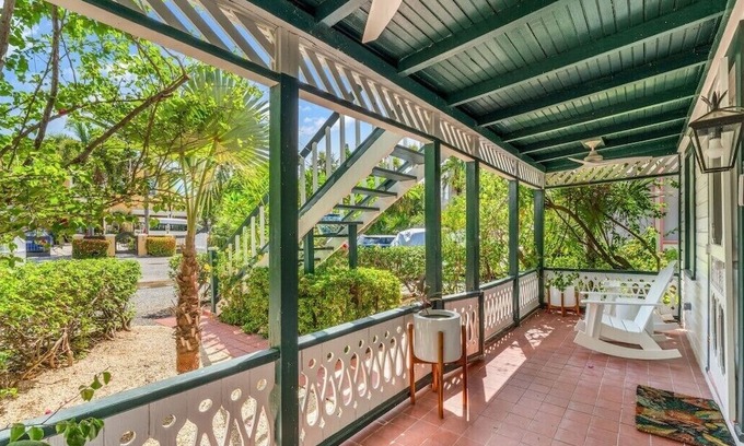 West Bay Cottage | Historic Boggy Sand Wood Cottage with Pool & Private Seven Mile Beach Access