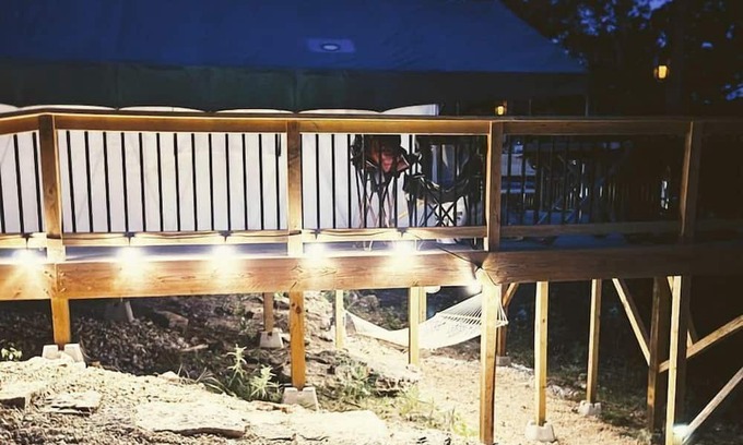 Squires RV Rental | Lovely Safari Tent with Treetop Views for Family Glamping in Missouri