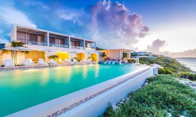 Providenciales Hotel | Bright, Contemporary Villa w/Panoramic Views of the Sea