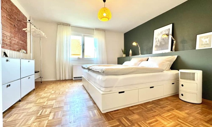 Offenburg Apartment | Vacation apartment "Badener18" with terrace