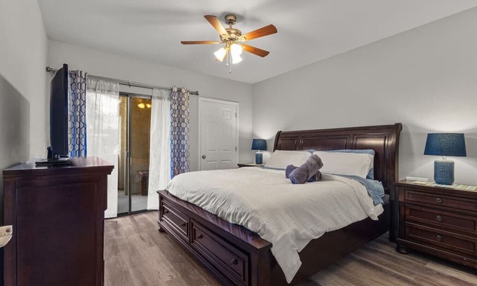 North Scottsdale Apartment | 1st Floor Condo close to Westworld &TPC + Pool&Spa