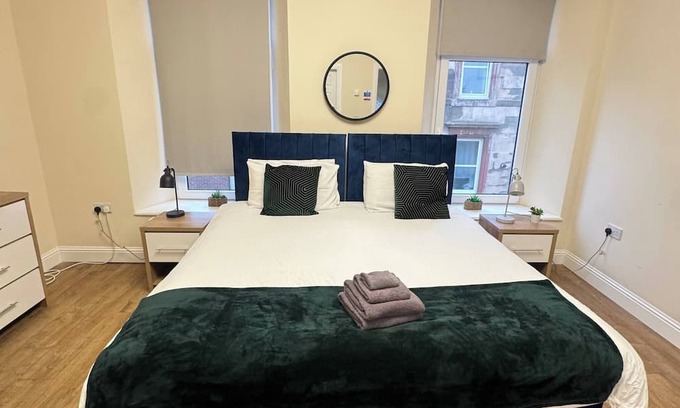 Letham Grange Apartment | Apartment 3- 216 high Street