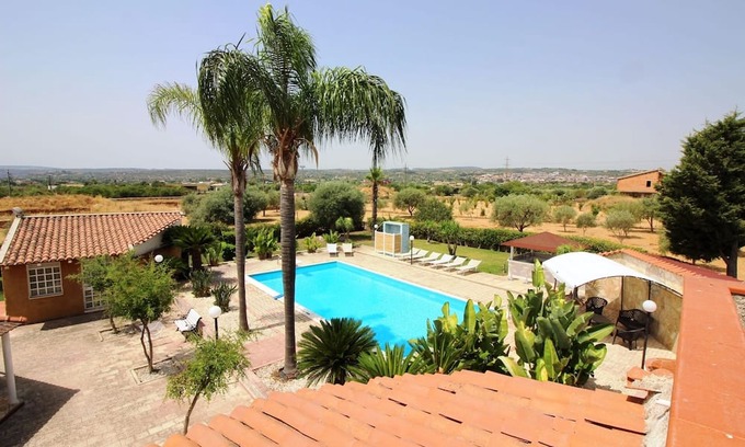 Solarino Villa | VILLA VERA - Amazing Holiday House