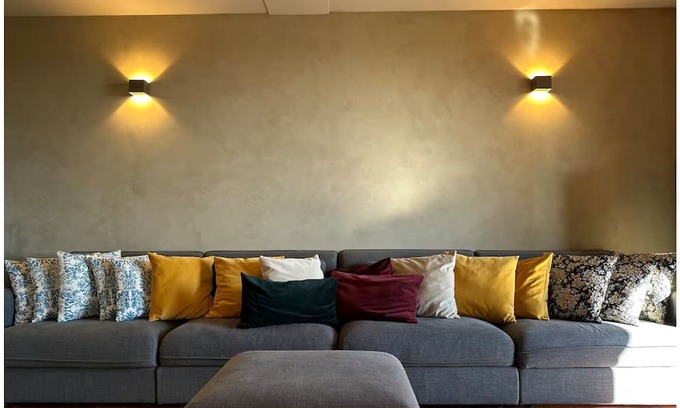 Pieve al Bagnoro House | An oasis of peace and warmth of home, amidst thoughtful design and views toward the hills.