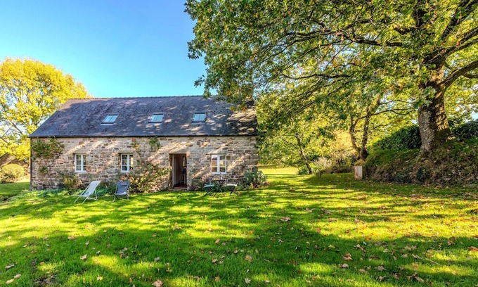 Plourin-les-Morlaix House | Kergus - A 15 min de Morlaix