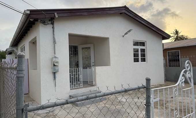 Brighton House | Vacation home in Barbados nFully furnishedn5 minutes walk to the beach