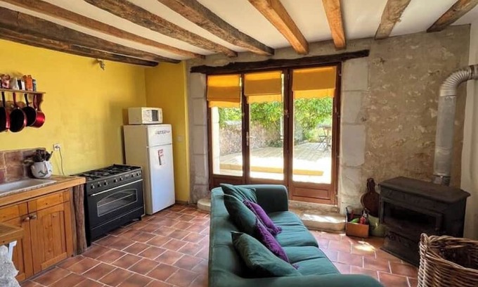 Loche-sur-Indrois Cottage | Charm, garden & tradition, Beauval Zoo