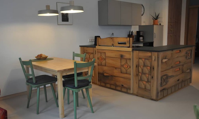 Genkingen Apartment | Apartment 'Alb-Sonne' with Private Terrace, Shared Garden and Wi-Fi
