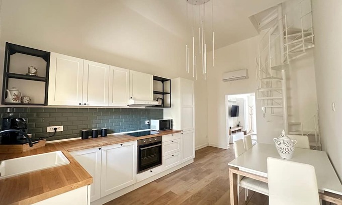 Mesagne House | Modesti Tower Holiday House Salento