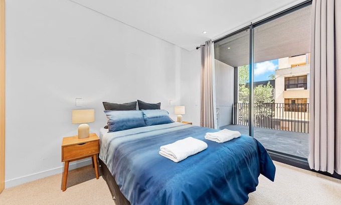 Parramatta Apartment | Super Convenient One Bed Unit
