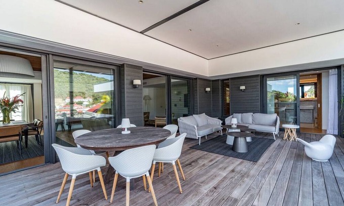 Lurin Apartment | 3 Bed Apartment Gustavia lights in Gustavia,